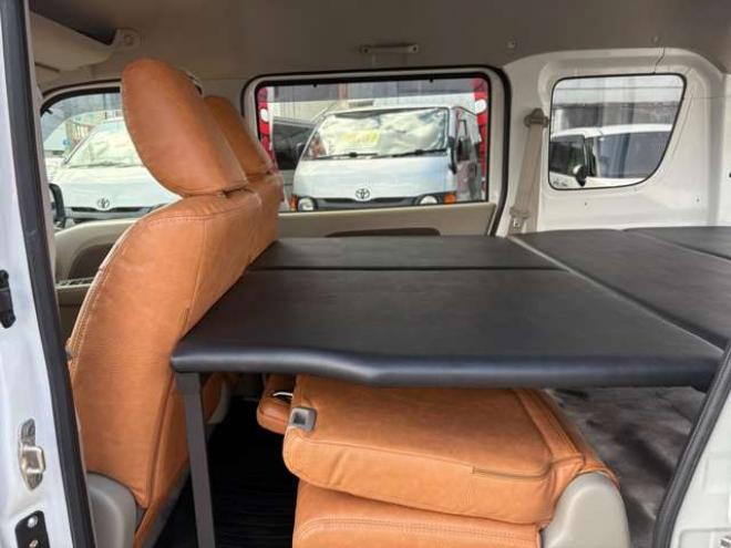 エブリィジョイン ターボ ハイルーフ 4WD　革調シートカバー　Body Lineベッドキッド　デイトナ15インチAW　キーレス　バックカメラ　Panasonicメモリナビ　Bluetooth　FM/AM　横滑り防止　衝突被害軽減システム　フォグランプ 660