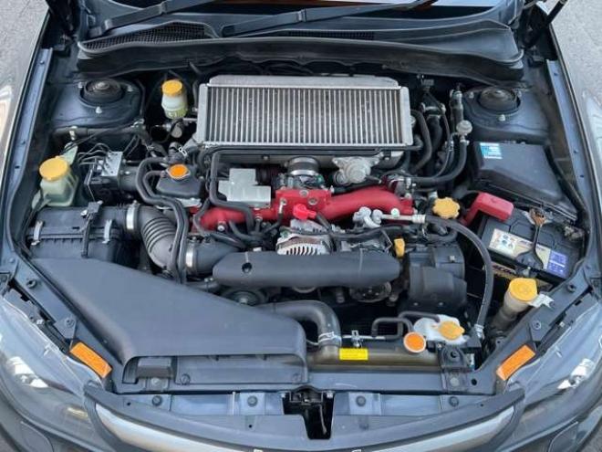 インプレッサハッチバックSTI 2.0 WRX 4WD　Defi3連メーター(ブースト計・油温計・油圧計)　ETC　運転席パワーシート　プッシュスタート 2000