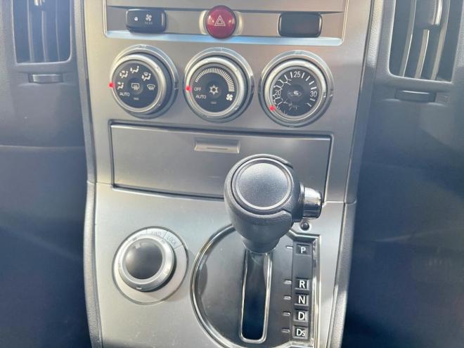 デリカ2.4ローデスト リミテッドED 4WD 5年保証 スマキー 夏冬タイヤ 寒冷地仕様 禁煙 車検整備2年付