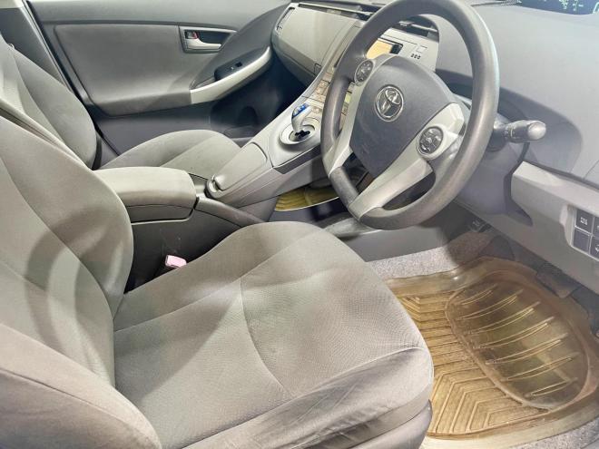 プリウス1.8S 5年保証 スマキー ナビTV Bカメ エンスタ ETC 寒冷地仕様 禁煙 車検整備2年付 修復歴無