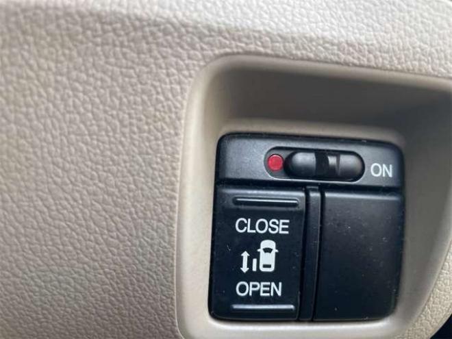 N-BOXG Lパッケージ 4WD　エンスタ　パワースライド　ETC 660