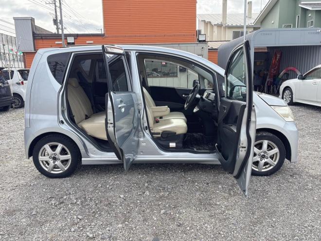 ムーヴ660カスタムR 4WD　ローンが不安な方＜優遇ローン＞寒冷地仕様　ユーザー買取車　社外ナビ 