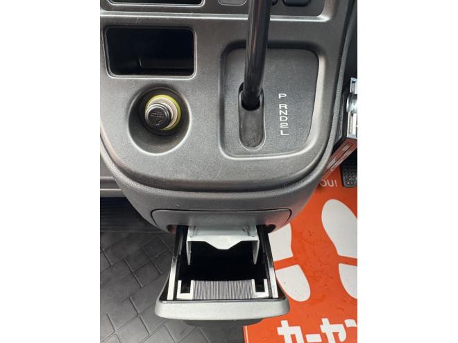 ハイゼットHIJET CRUGO 4WD CRUSE TURBO　錆少ない本州仕入　一家に1台軽パコ入庫　快適TURBO 地デジナビ　電動格納ミラー　ETC 全磨き済　エンジンオイル交換　オイルエレメント交換　ATF交換 4WD 660 5Dr