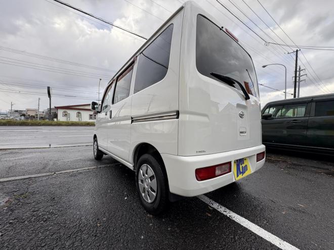 ハイゼットHIJET CRUGO 4WD CRUSE TURBO　錆少ない本州仕入　一家に1台軽パコ入庫　快適TURBO 地デジナビ　電動格納ミラー　ETC 全磨き済　エンジンオイル交換　オイルエレメント交換　ATF交換 4WD 660 5Dr