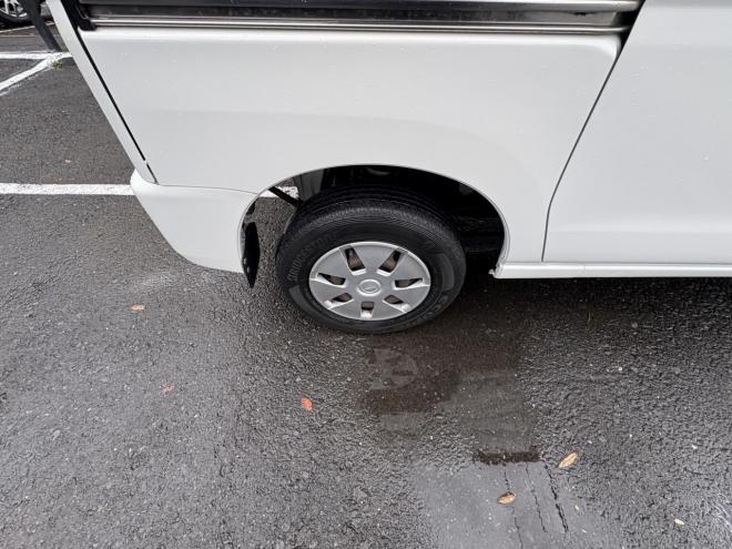 ハイゼットHIJET CRUGO 4WD CRUSE TURBO　錆少ない本州仕入　一家に1台軽パコ入庫　快適TURBO 地デジナビ　電動格納ミラー　ETC 全磨き済　エンジンオイル交換　オイルエレメント交換　ATF交換 4WD 660 5Dr