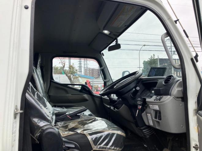 キャンター中古　ワイド4段ラジコンクレーン