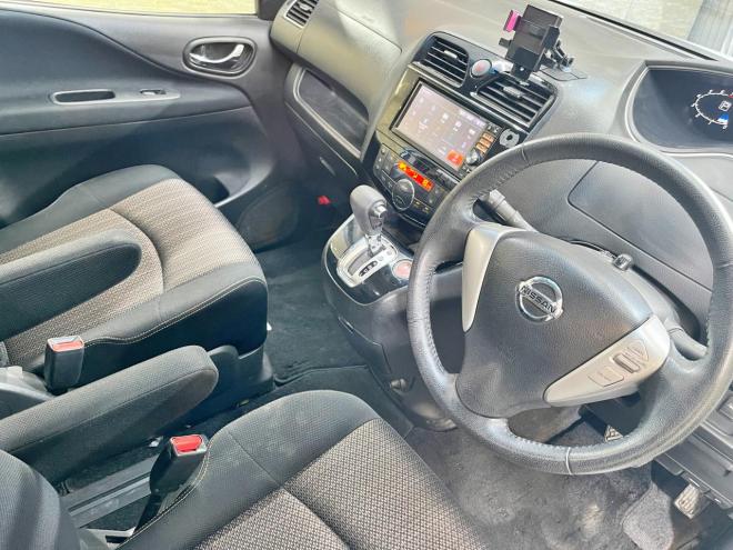 セレナ2.0ハイウェイスターAセーフティPKG 4WD 5年保証 スマキー ナビTV Bカメ ETC 寒冷地仕様 禁煙 車検整備2年付 修復歴無