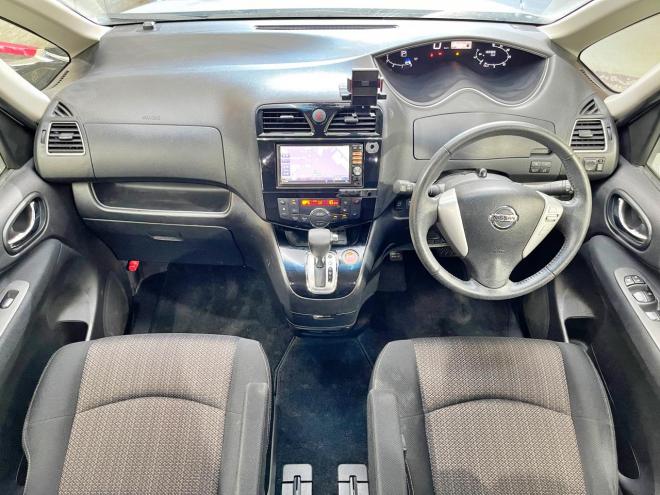 セレナ2.0ハイウェイスターAセーフティPKG 4WD 5年保証 スマキー ナビTV Bカメ ETC 寒冷地仕様 禁煙 車検整備2年付 修復歴無