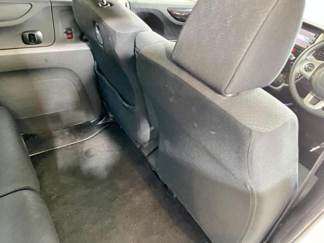 N-BOX660カスタムG Lパッケージ 4WD 5年保証 スマキー ナビTV Bカメ ETC 寒冷地仕様 禁煙 車検整備2年付 修復歴無