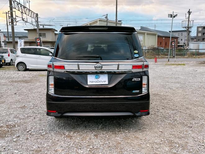 エルグランド2.5 250ハイウェイスター 4WD　ローンが不安な方＜優遇ローン＞1年保証　本州仕入　寒冷地仕様