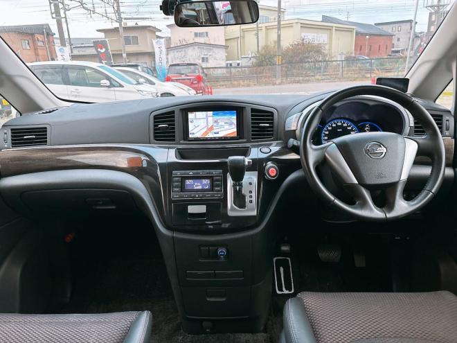 エルグランド2.5 250ハイウェイスター 4WD　ローンが不安な方＜優遇ローン＞1年保証　本州仕入　寒冷地仕様