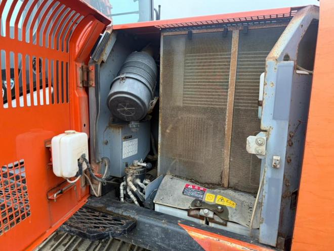 バックホーZX120-5B