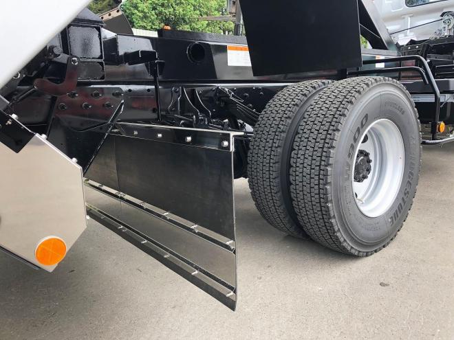 レンジャープロ未使用　ワイドファームダンプ　5.3m　中型トラック　nfd