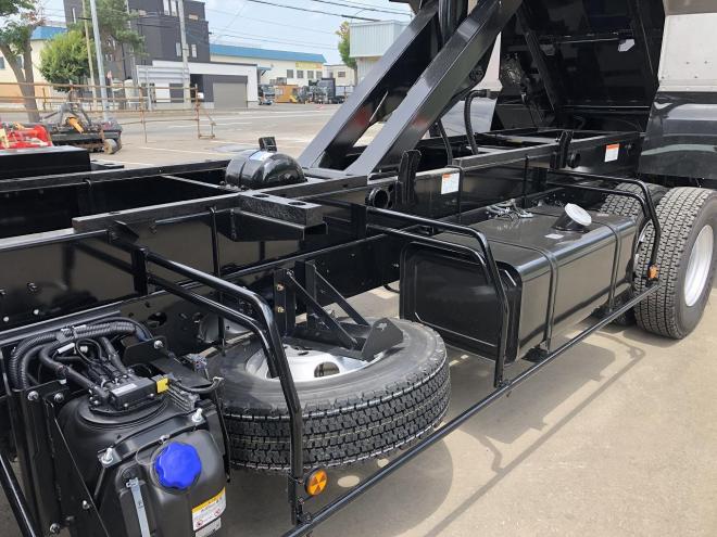 レンジャープロ未使用　ワイドファームダンプ　5.3m　中型トラック　nfd