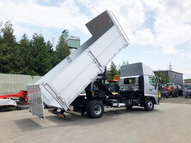 レンジャープロ未使用　ワイドファームダンプ　5.3m　中型トラック　nfd