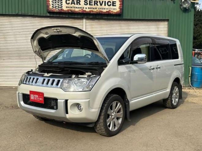 デリカD：5 2.2 シャモニー ディーゼルターボ 4WD　ワンオーナー/社外ナビ/両側パワスラ/ETC 2300