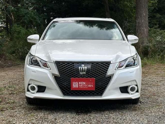 クラウンアスリート 2.5 G i-Four 4WD　サンルーフ　黒皮シート　レーダークルーズ　ETC　パワステ　パワーウィンドウ　純正ナビ　純正アルミ　ABS　キーレスエントリー 2500