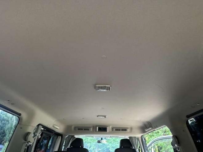 キャラバンNV350 2.5 プレミアムGX ロングボディ ディーゼルターボ 4WD　パワーウィンドウ　パワステ　社外ナビ　社外アルミ　ABS　キーレス　バックカメラ　エンジンスターター　ETC　リアヒーター　リアクーラー　盗難防止装置 2500