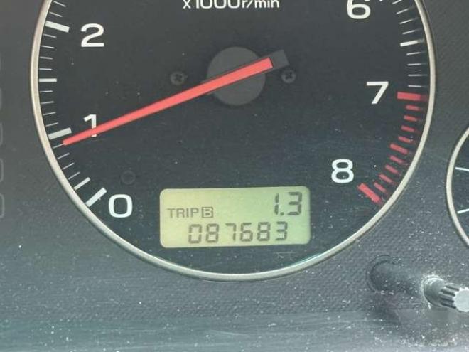 レガシィB4 2.0 RS タイプB 4WD　社外スターター　パワステ　パワーウィンドウ　純正エアロ　純正アルミ　ABS　キーレス　記録簿　電動シート　純正オーディオ 2000