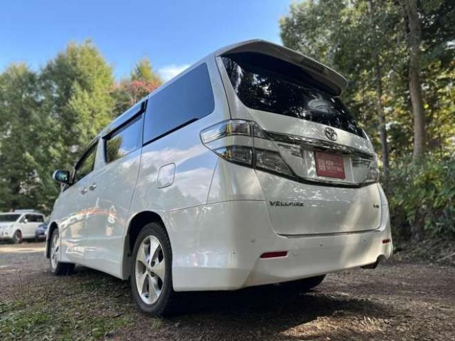 ヴェルファイア3.5 Z プラチナセレクションII 4WD　両側電動スライドドア　パワステ　パワーウィンドウ　ABS　クルーズコントロール　電動リアゲート　地デジナビ　バックカメラ　ETC　キーレス　純正アルミ　3列シート　後席モニター 3500