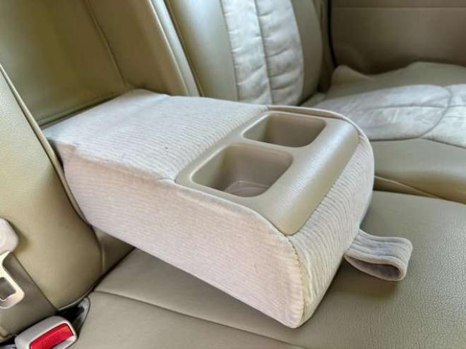 ヴェルファイア2.4 X 4WD　ワンオーナー　パワーウィンドウ　パワステ　社外ナビ　純正アルミ　ABS　キーレス　バックカメラ　左側電動スライドドア　ETC　ワイパーデアイサー 2400