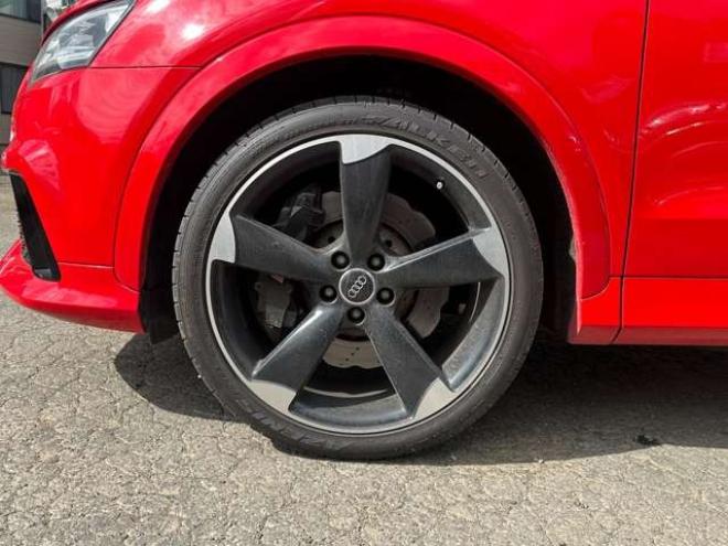 アウディRS Q3 2.5 4WD　ナビTV/Bカメラ/パワーシート/純正AW 正規輸入車 2500