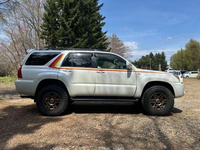 ハイラックスサーフ2.7 SSR-X リミテッド 4WD　リフトアップ/社外ナビ/PS/PW/AW/Bカメラ 2700