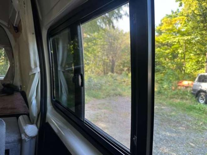 ハイエースバン2.7 DX ワイド スーパーロング ハイルーフ GLパッケージ 4WD　ハイルーフ　サブバッテリー　ベットキット　ワンオーナー　パワステ　パワーウィンドウ　キーレス　片側スライドドア 2700