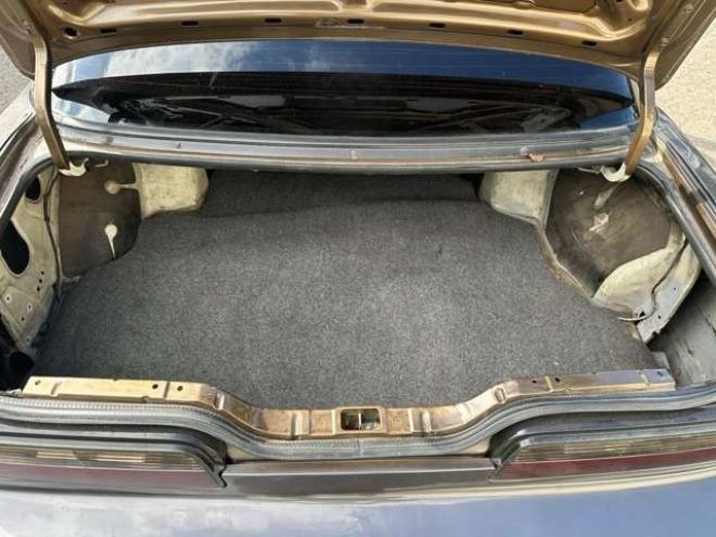 シルビア2.0 K’sクラブセレクション　ターボ　社外アルミ　外エアロ　社外ハンドル　パワステ　パワーウィンドウ　社外LSDデフ　社外インタークーラー　社外タコ足　S14タービン　全塗装済 2WD 2000