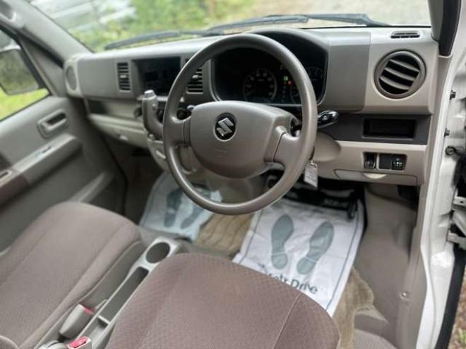 エブリィジョイン ハイルーフ 4WD　ポップアップルーフ　FFヒーター　サブバッテリー　700Wインバータリアヒーター　シンク　給水タンク　テーブル　禁煙車　パワステ　パワーウィンドウ　キーレス 660