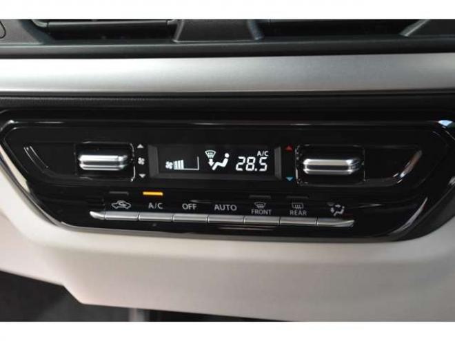 スイフト1.2 ハイブリッド MZ 4WD　ワンオーナー車ハイブリッド4WDセーフティサポート搭載スズキコネクト対応通信機装着車9インチディスプレイオーディオ電動パーキングブレーキアダプティブクルーズコントロールLEDライト 1200