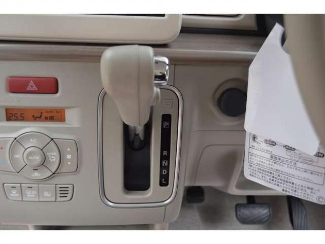 ラパンX 4WD　ワンオーナー車4WDセーフティサポート搭載アイドリングストップ横滑り防止装置デュアルセンサーブレーキサポート後退時ブレーキサポートハイビームアシストLEDライト 660