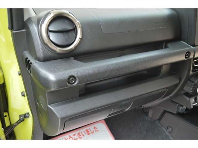 ジムニーXC 4WD　ワンオーナー車セーフティサポート搭載4WDターボ純正ディスプレイオーディオバックカメラLEDライトクルーズコントロールデュアルセンサーブレーキサポート誤発信抑制機能 660