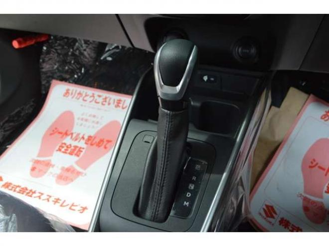 フロンクス1.5 4WD　ハイブリット4WDセーフティサポート搭載4WDスズキコネクト対応通信機装着車アダプティブクルーズコントロール全方位モニター付き9インチナビTVバックカメラハイビームアシストLEDライト 登録済未使用車 1500