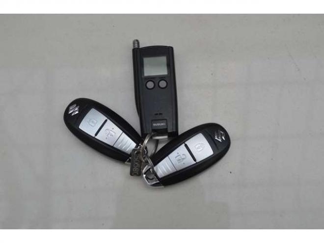 SX4S-CROSS 1.6 4WD　ワンオーナー車ALLGRIP4WD横滑り防止装置パドルシフト横滑り防止装置7インチワイドナビTVディスチャージヘッドライトETCクルーズコントロール 