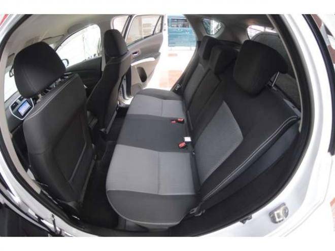 SX4S-CROSS 1.6 4WD　ワンオーナー車ALLGRIP4WD横滑り防止装置パドルシフト横滑り防止装置7インチワイドナビTVディスチャージヘッドライトETCクルーズコントロール 