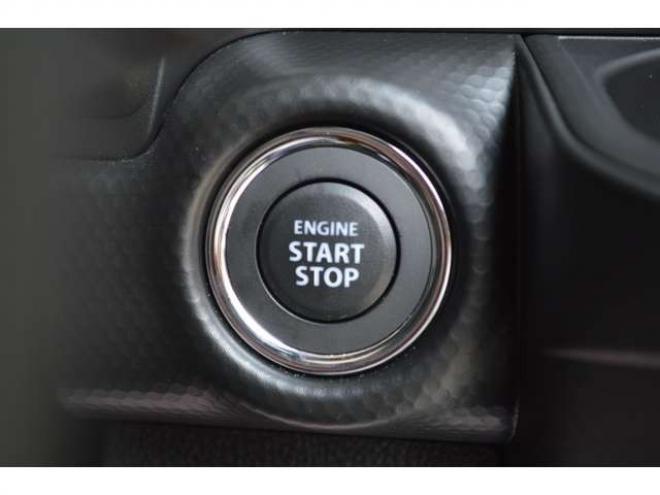 ハスラータフワイルド 4WD　ワンオーナー特別仕様車ハイブリッド4WDセーフティサポート搭載アイドリングストップデュアルカメラブレーキサポート後退時ブレーキサポート横滑り防止装置ハイビームアシストLEDアダプティブクルーズコントロール 660