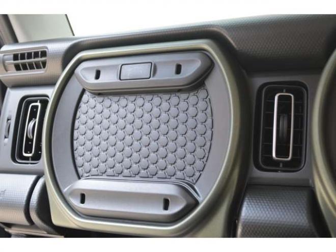 ハスラータフワイルド 4WD　ワンオーナー特別仕様車ハイブリッド4WDセーフティサポート搭載アイドリングストップデュアルカメラブレーキサポート後退時ブレーキサポート横滑り防止装置ハイビームアシストLEDアダプティブクルーズコントロール 660