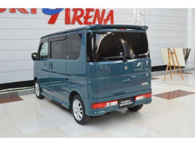 エブリィワゴン PZターボスペシャル 4WD　ワンオーナー車4WDターボセーフティサポート搭載アイドリングストップ横滑り防止装置8インチナビTVバックカメラ両側オートスライドドアオートステップリアパーキングセンサーハイビームアシストLED 660