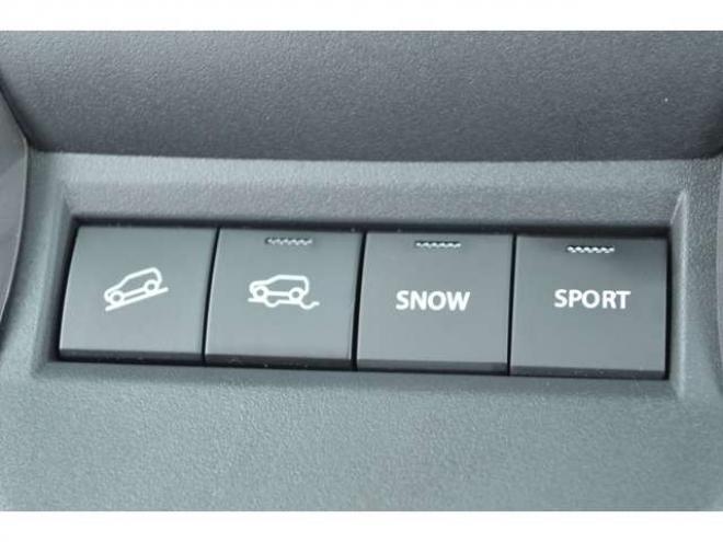 フロンクス1.5 4WD　ワンオーナー車ハイブリット4WDセーフティサポート搭載4WDスズキコネクト対応通信機装着車アダプティブクルーズコントロール全方位モニター付き9インチナビTVバックカメラハイビームアシストLEDライト 1500