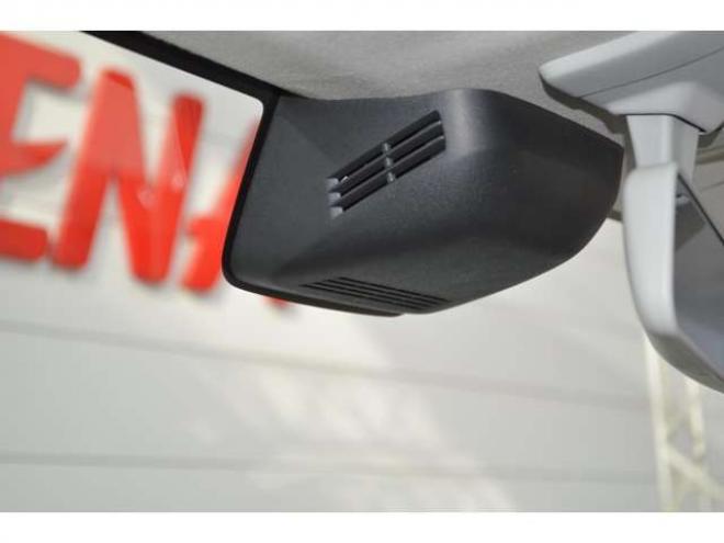 ジムニーXC 4WD　ワンオーナー4WDターボセーフティサポート搭載8インチナビTVバックカメラLEDライトクルーズコントロール 660