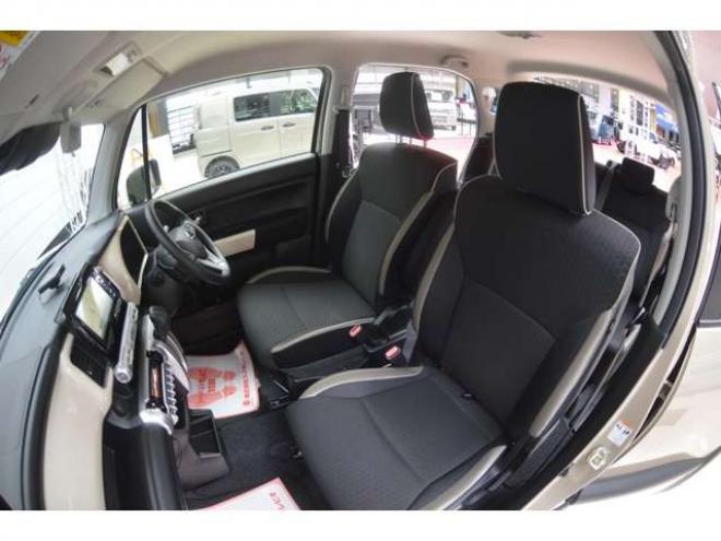 クロスビー1.0 ハイブリッド MZ 4WD　レンタアップ車ハイブリット4WDターボパドルシフトセーフティサポート搭載アダプティブクルーズコントロール横滑り防止装置アイドリングストップハイビームアシストLEDライトSDナビTVバックカメラETC 1000