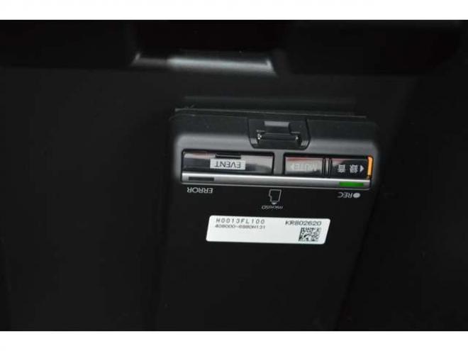 インプレッサスポーツ 2.0 i-L アイサイト 4WD　ワンオーナー車アイサイト搭載4WDアイドリングストップ後退時ブレーキサポート全方位モニター付8インチナビTVバックカメラアダプティブクルーズコントロールETC20パドルシフト 2000