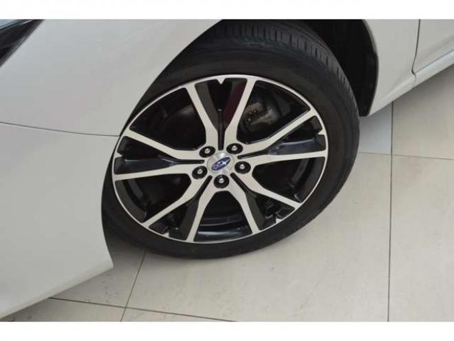 インプレッサスポーツ 2.0 i-L アイサイト 4WD　ワンオーナー車アイサイト搭載4WDアイドリングストップ後退時ブレーキサポート全方位モニター付8インチナビTVバックカメラアダプティブクルーズコントロールETC20パドルシフト 2000