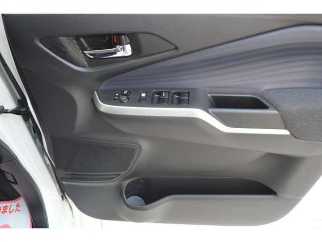 ソリオ1.2 ハイブリッド MZ 4WD　レンタアップ車ハイルーフ4WDセーフティサポート搭載アイドリングストップ横滑り防止装置SDナビTVバックカメラ両側オートスライドドアLEDライトETCアダプティブクルーズコントロール 1200