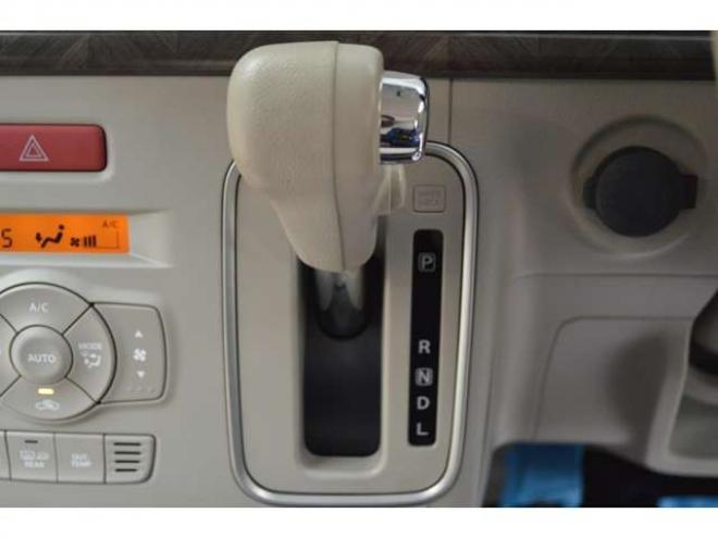 ラパンモード 4WD　4WDワンオーナー特別仕様車エネチャージアイドリングストップレーダーブレーキサポート誤発信抑制機能SDナビTVバックカメラLEDライトETCドライブレコーダー 660