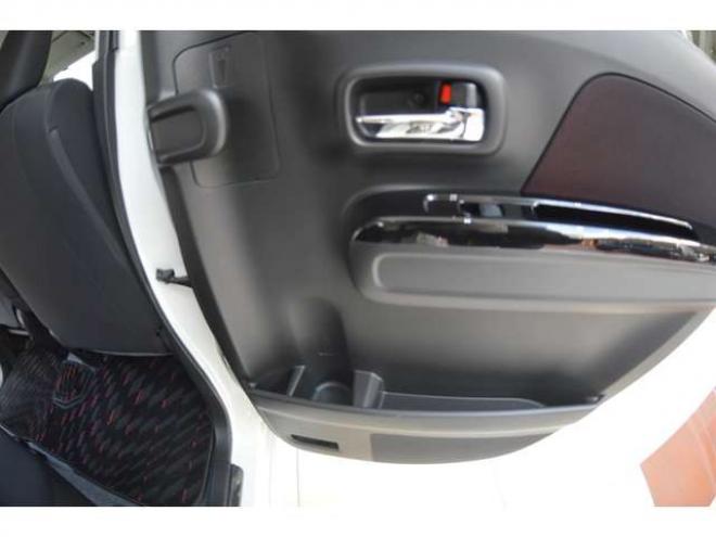 ワゴンRスティングレー ハイブリッド T 4WD　ワンオーナー車ハイブリッド4WDターボパドルシフトセーフティサポート搭載デュアルセンサーブレーキサポート誤発信抑制機能8インチナビTVバックカメラLEDライトETCドラレコクルーズコントロール 660