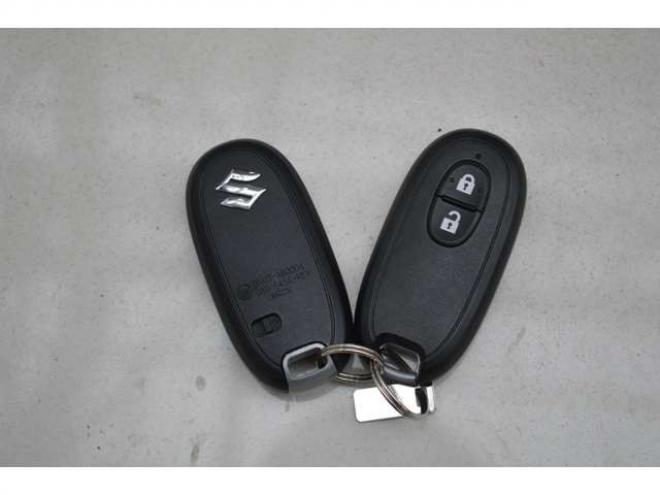 エブリィジョイン ハイルーフ 4WD　ワンオーナー車ハイルーフ4WDセーフティサポート搭載アイドリングストップCVTマチック横滑り防止装置ハイビームアシストLEDライトスライドドアクローザー 660