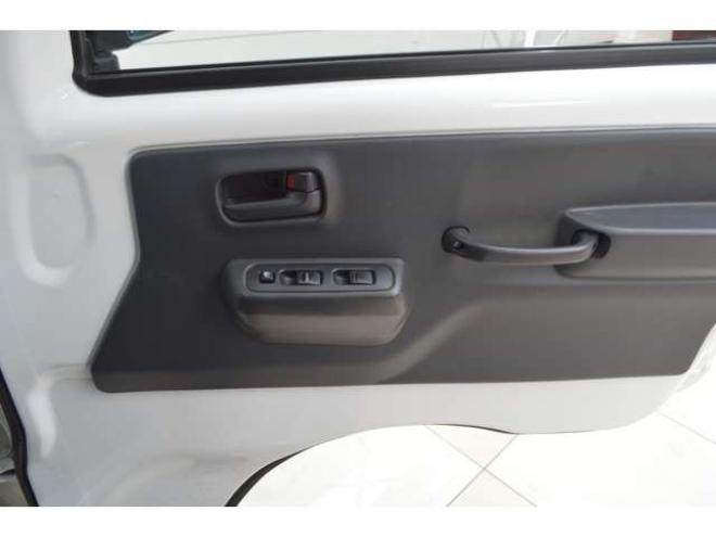 キャリー浅底ダンプ 1方開 4WD　浅底ダンプワンオーナー車5速マニュアルセーフティサポート搭載デュアルセンサーブレーキサポート誤発信抑制機能横滑り防止装置キーレスエントリー電動油圧式ダンプ 660