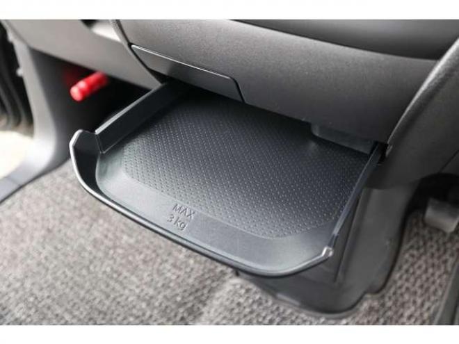 eKクロススペースM 4WD　オーディオレス　LEDヘッドライト　衝突軽減ブレーキ　車線逸脱警報機能　パーキングソナー 660